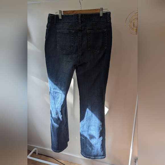 Land's End Boot-cut Jeans, size 12 - Picture 4 of 6